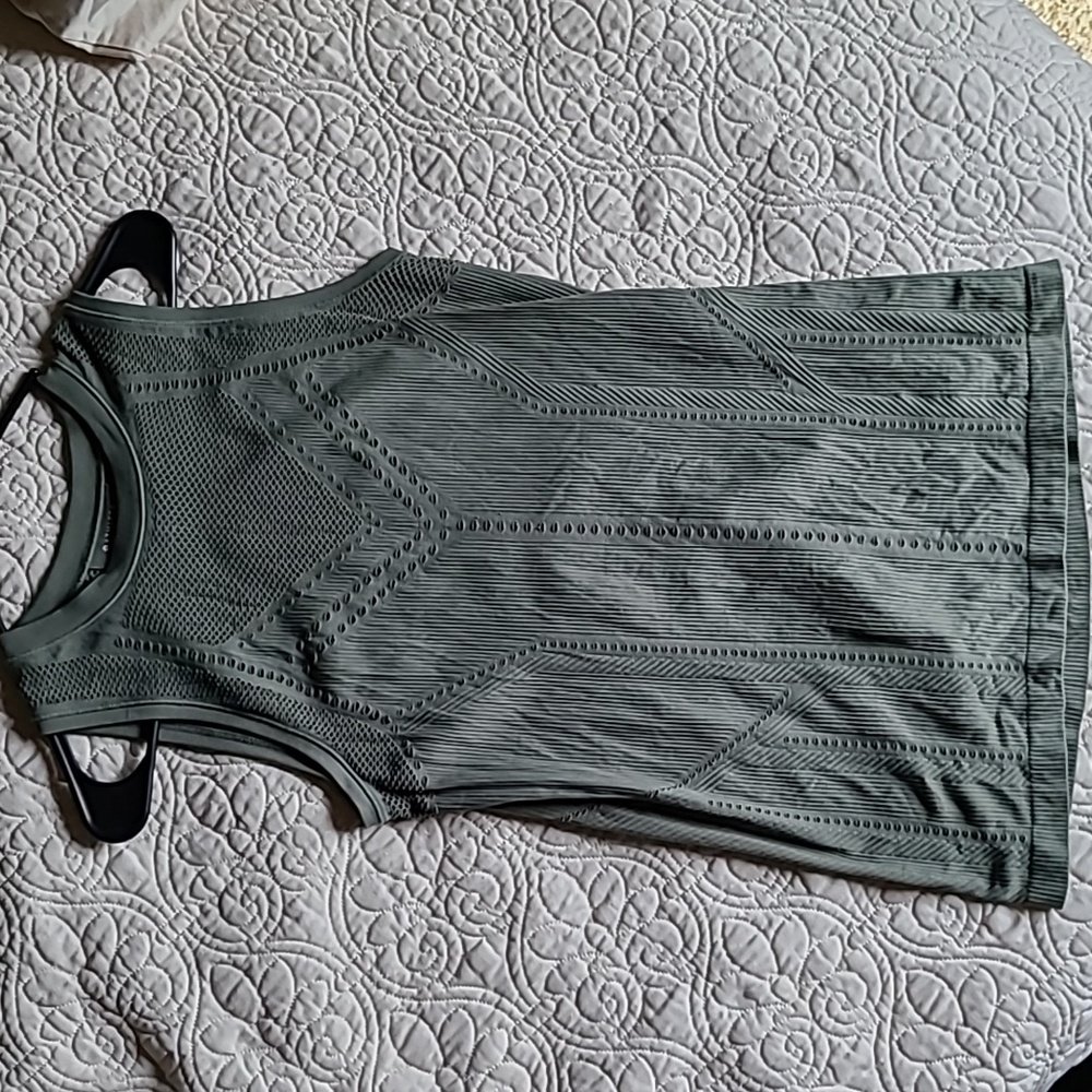 Athleta Tank